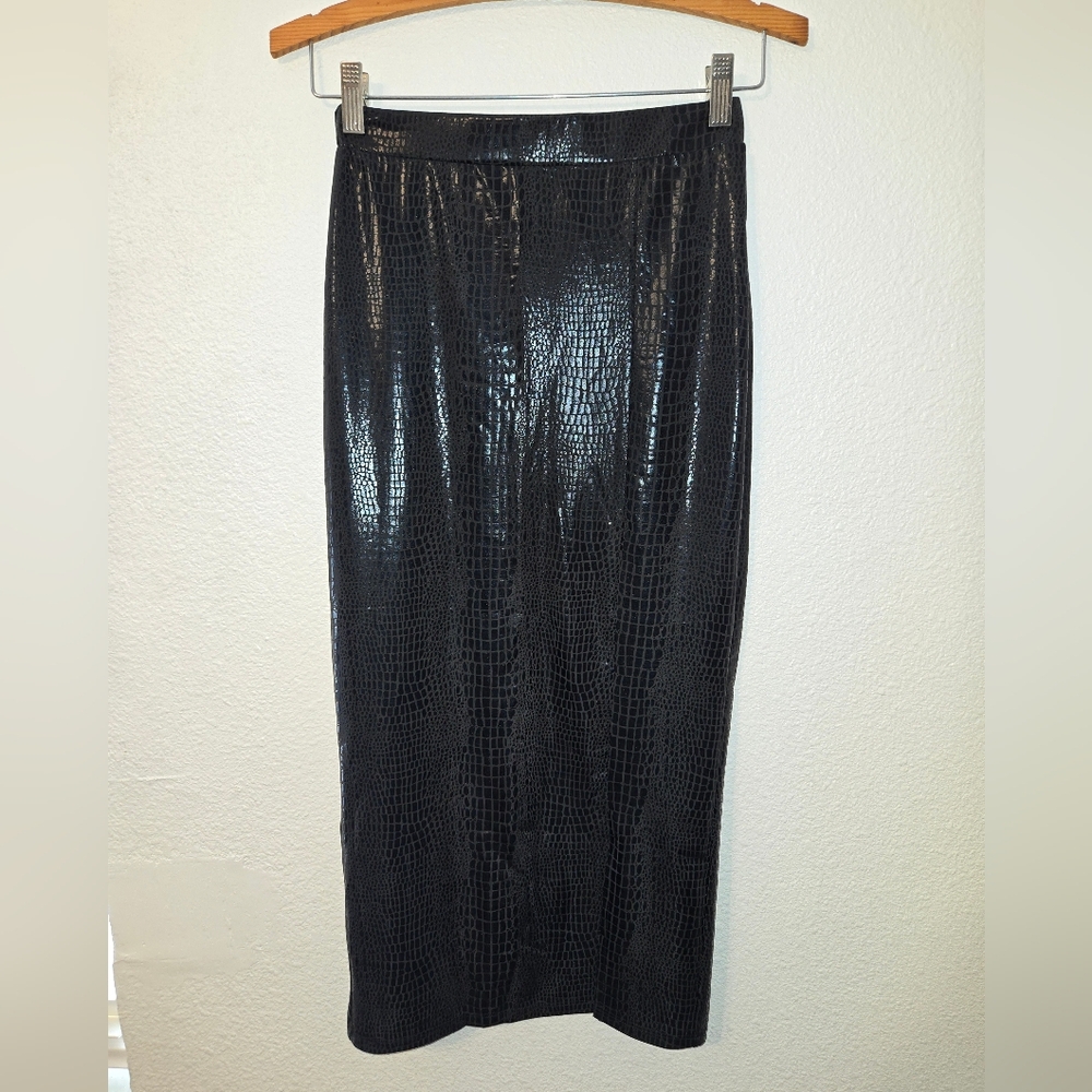 SHEIN Shiny Black Croc-Embossed Pencil Skirt